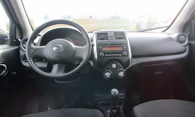2015 Nissan Micra 4D...