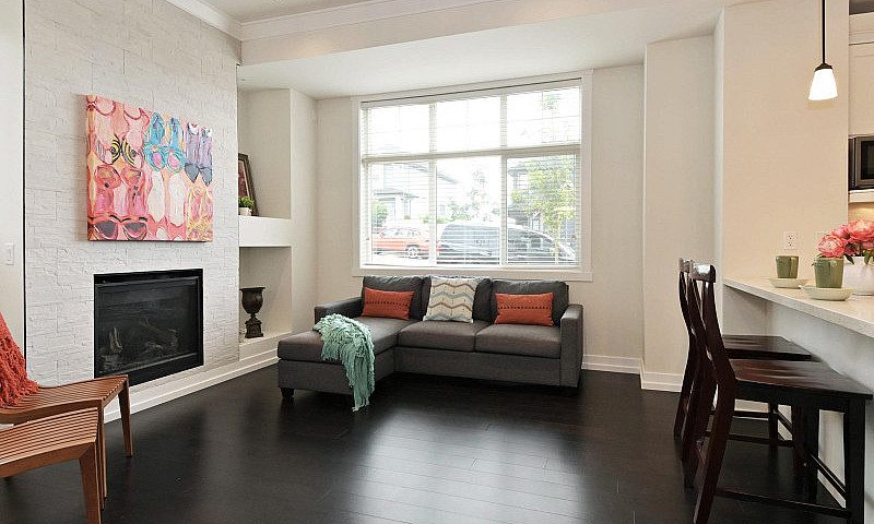 16455 22 Avenue Surr...