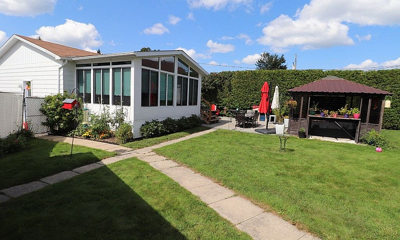 549 900$ - Bungalow ...