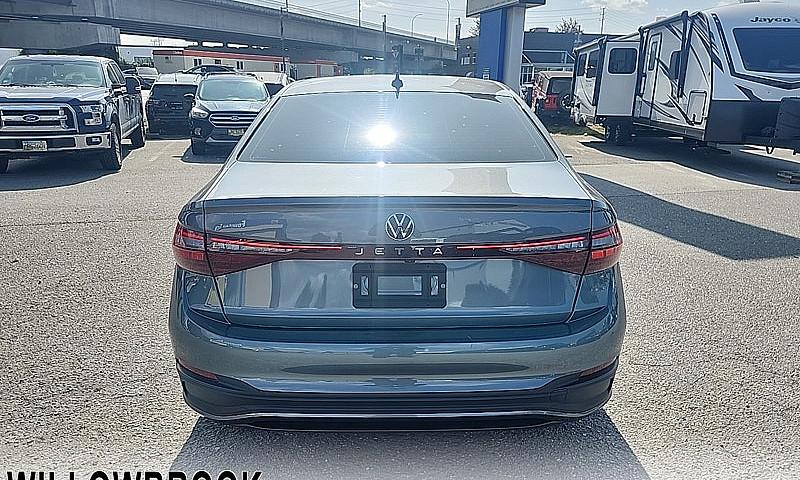 2025 Volkswagen Jett...