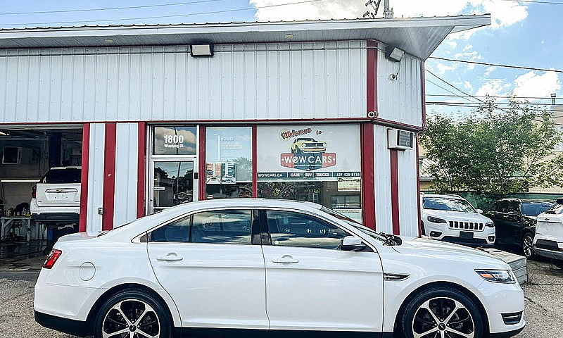 2015 Ford Taurus Sel...