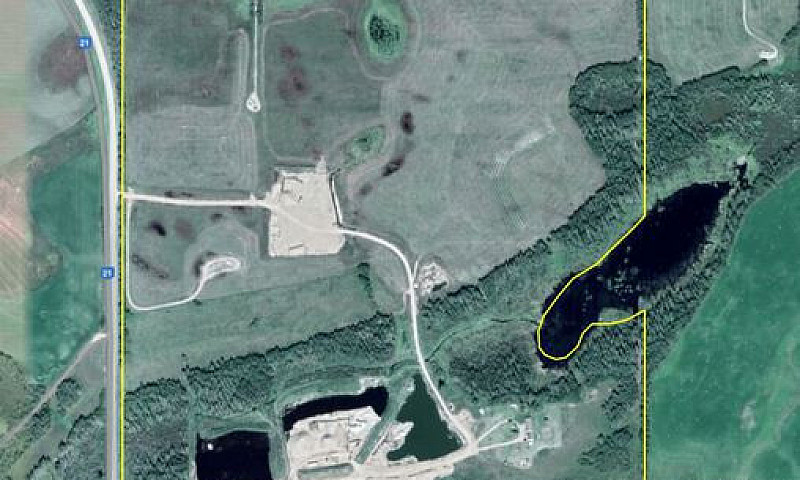 Farmland & Gravel Pi...