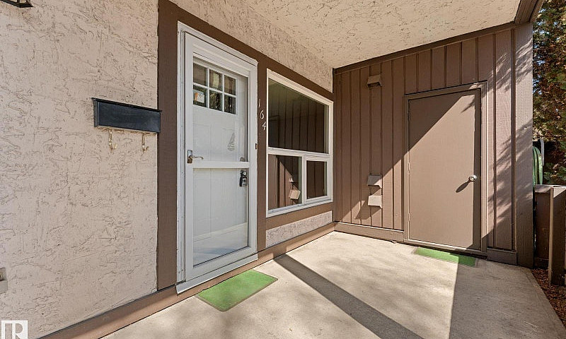 164 Surrey Gardens N...