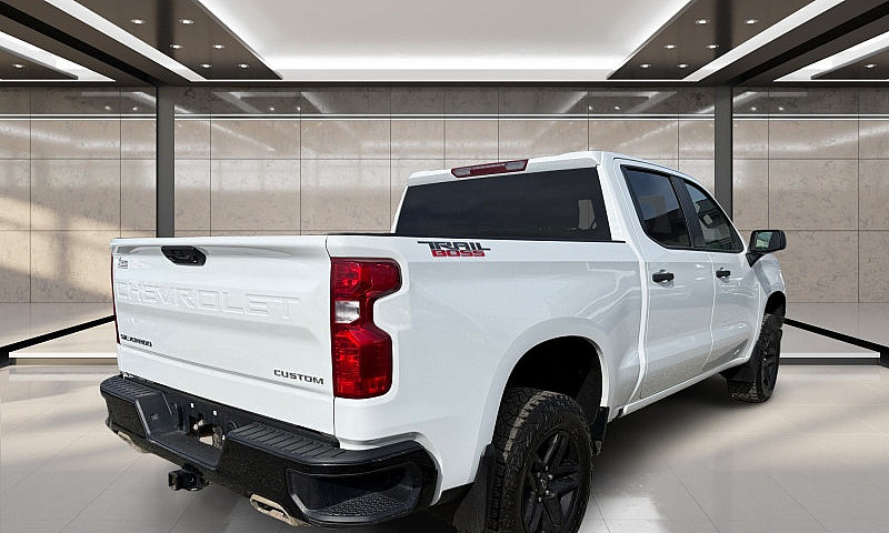 2025 Chevrolet Silve...