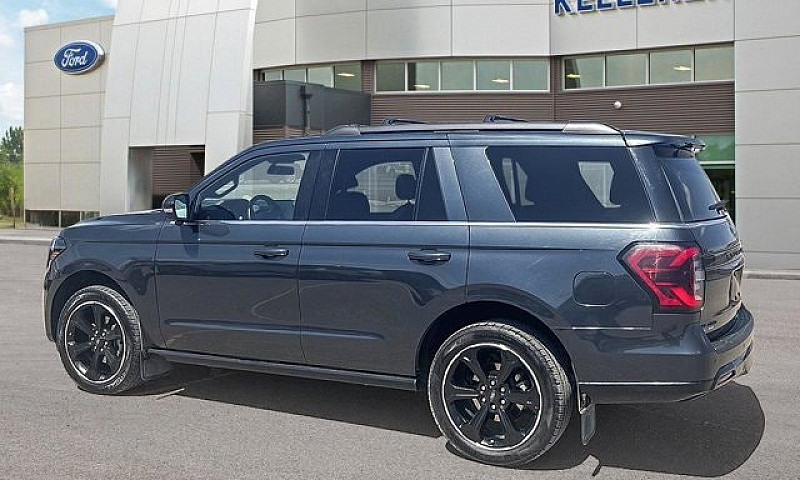 2023 Ford Expedition...