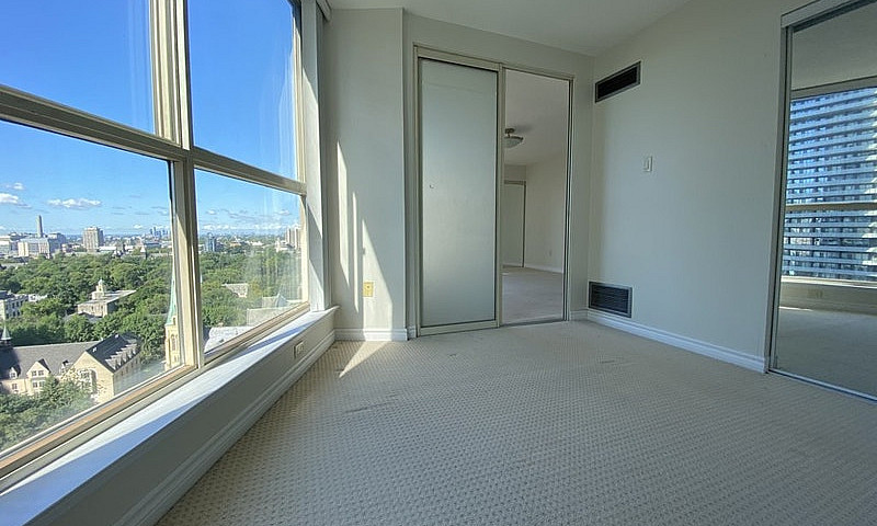 1055 Bay St - 1910...
