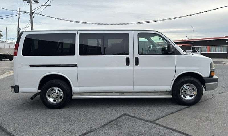 2012 Chevrolet Expre...