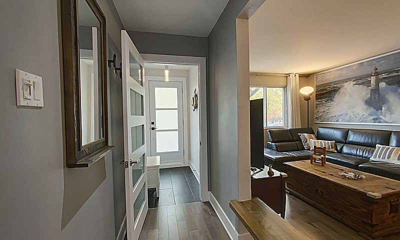 890 000$ - Duplex À ...