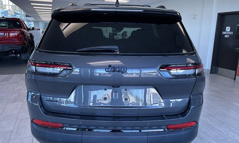 2025 Jeep Grand Cher...