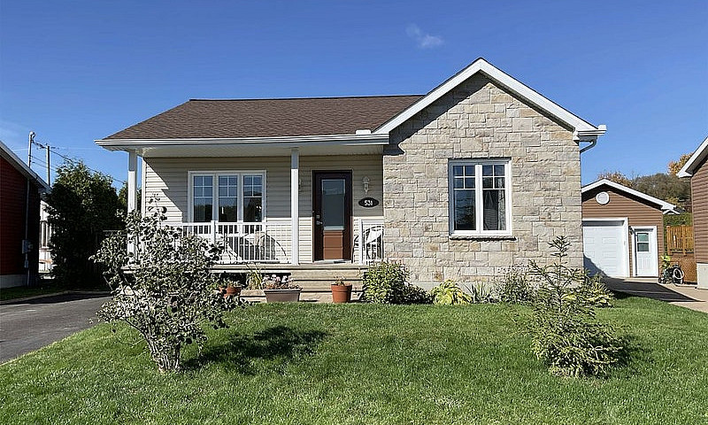$530,000 - Bungalow ...