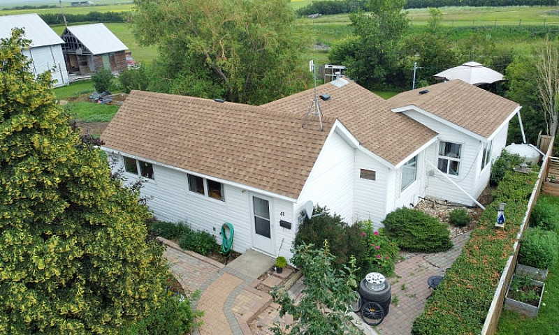 41 Main St, Tuxford...