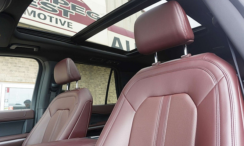 2024 Ford Expedition...