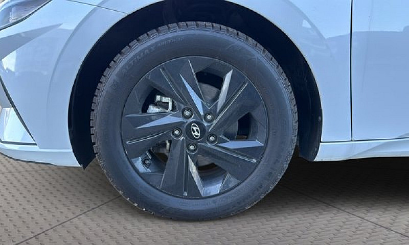 2021 Hyundai Elantra...