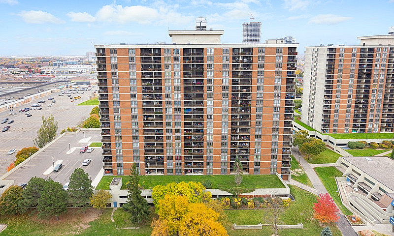 2 Large Bedroom Apar...