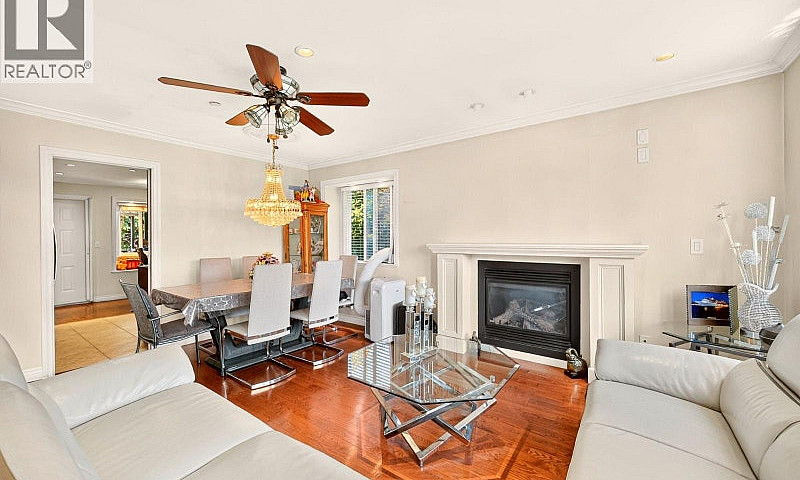 5009 Payne Street Va...