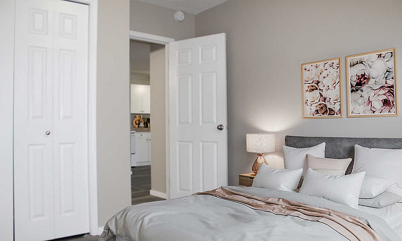 Pleasant Hill Apartm...