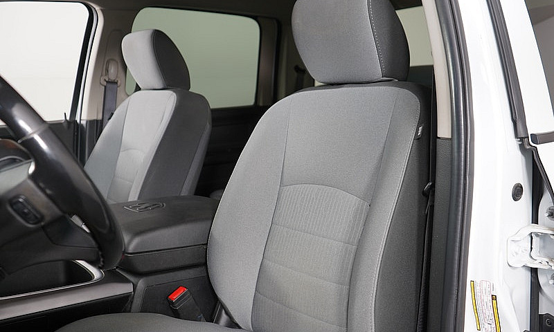 2023 Ram 1500 Classi...
