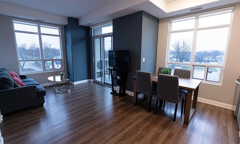 6289 Mcleod - 2 Bed ...