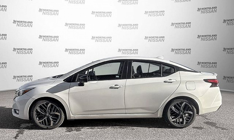 2024 Nissan Versa Sr...