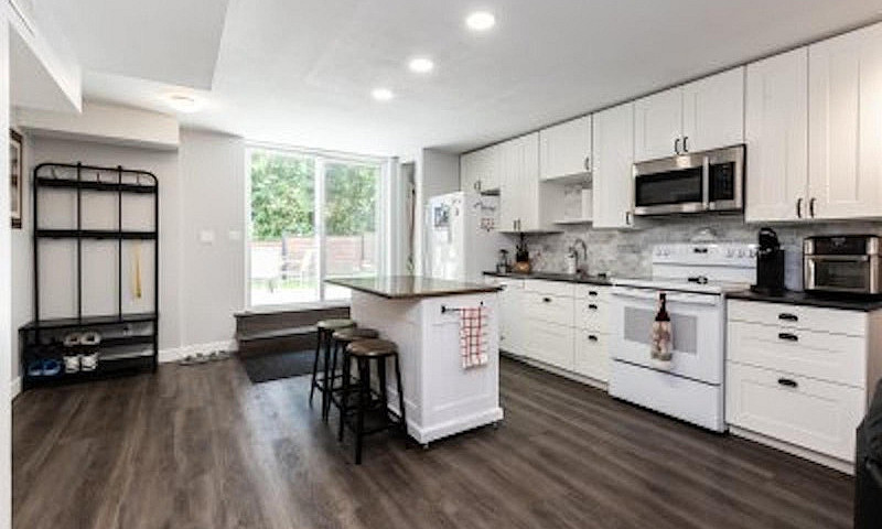 Basement 20454 91A A...