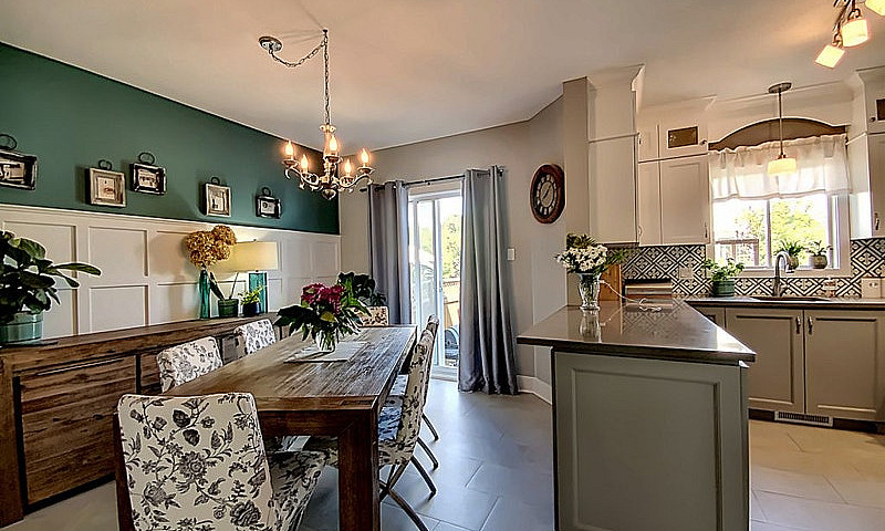 $524,400 - Semi-Deta...