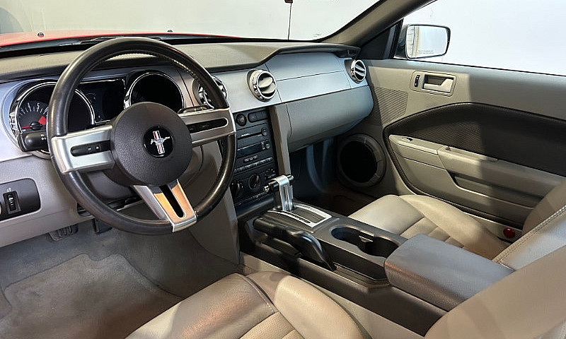 2006 Mustang Gt V8 C...