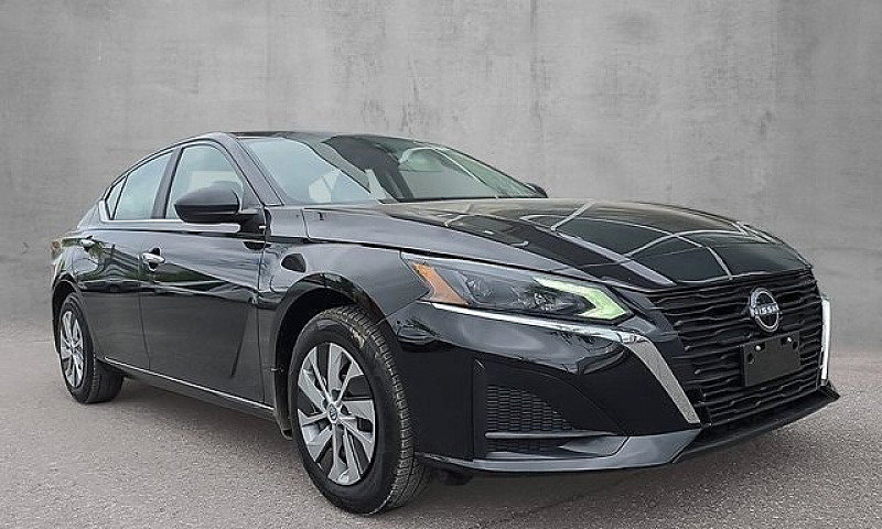 2025 Nissan Altima S...