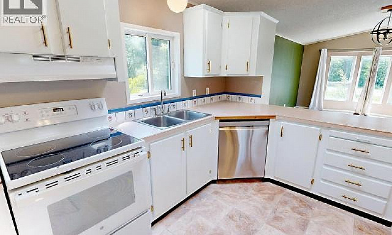 17-9298 Williams Rd ...