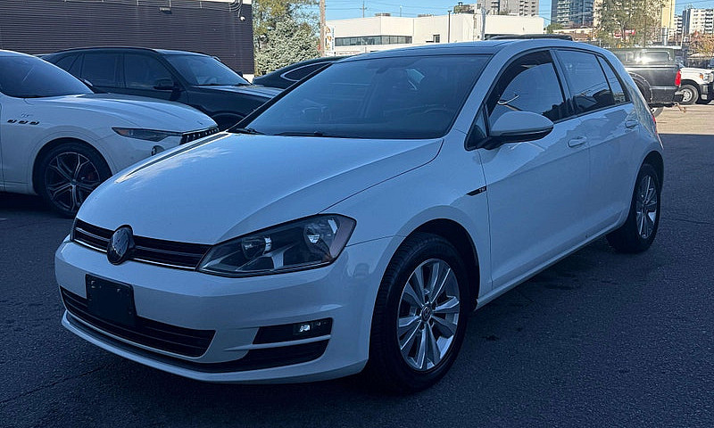 2016 Volkswagen Golf...