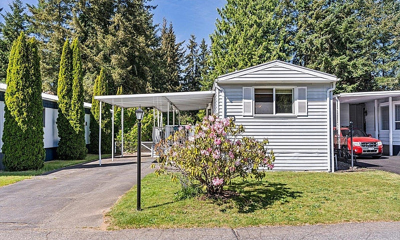 32 2305 200 Street L...