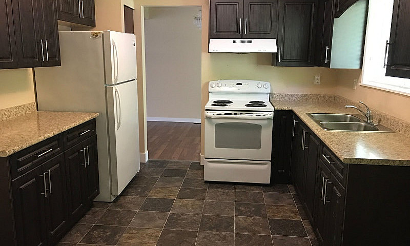 5 Bedroom Home Next ...