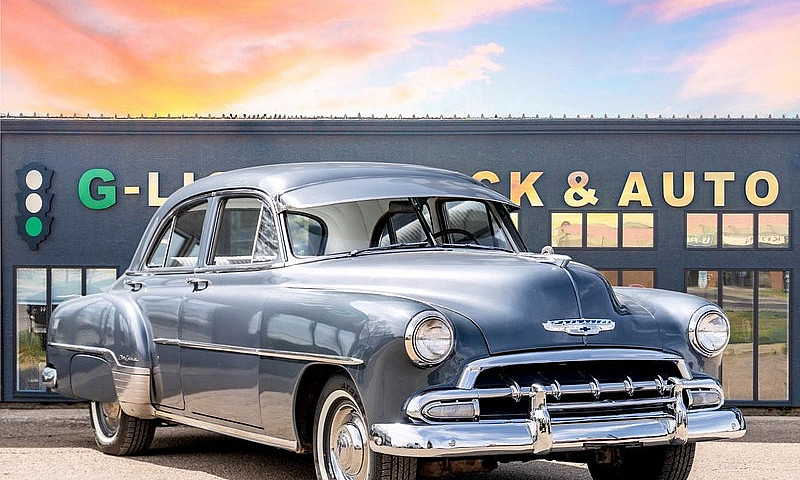 1952 Chevrolet Delux...