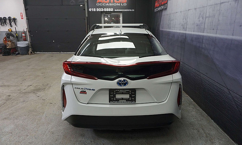 2021 Toyota Prius Pr...
