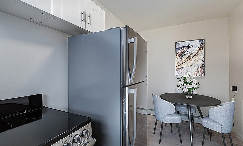 1 Bedroom For Rent I...