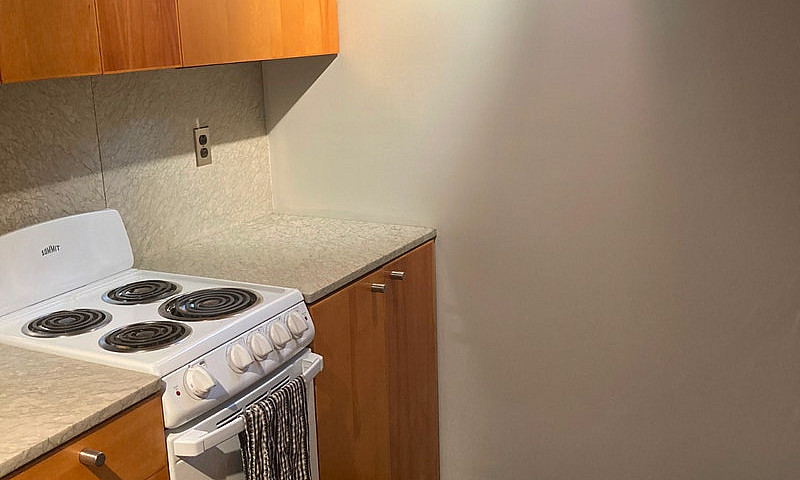 2 Bedroom 1 Bath Hom...