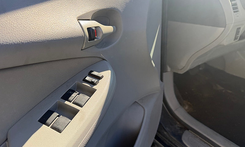 2009 Toyota Corolla ...