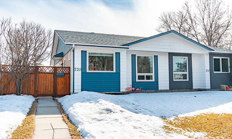 220 St. Martin Blvd...