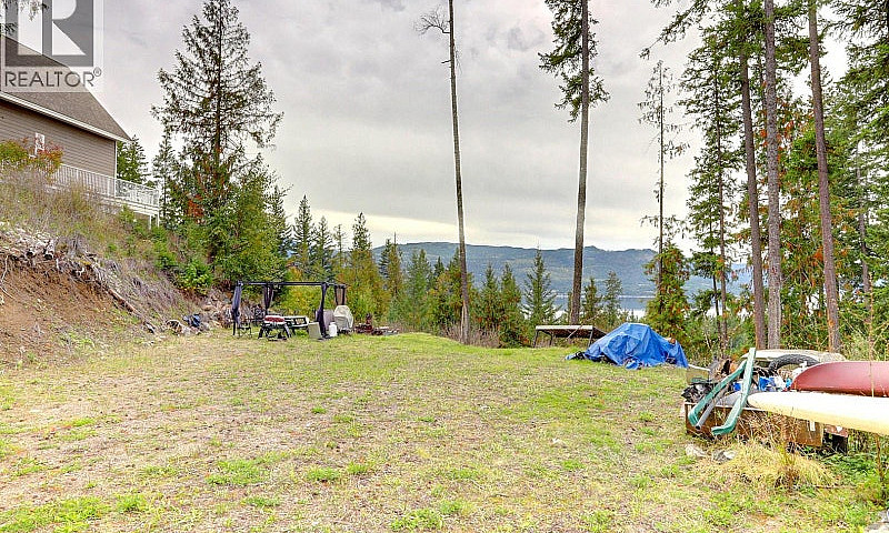 Pine Avenue Lot# 80 ...