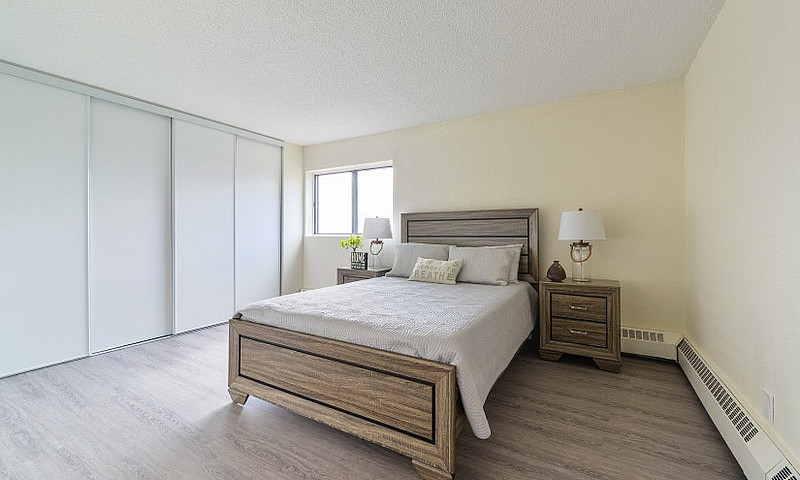 West Edmonton Villag...
