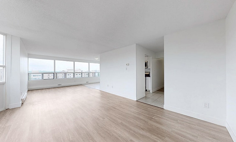 560 Proudfoot Lane -...