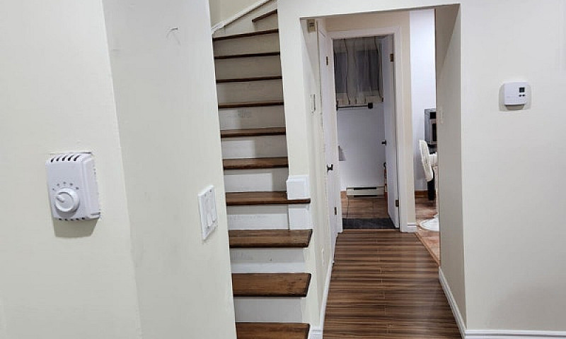 House For Rent In La...