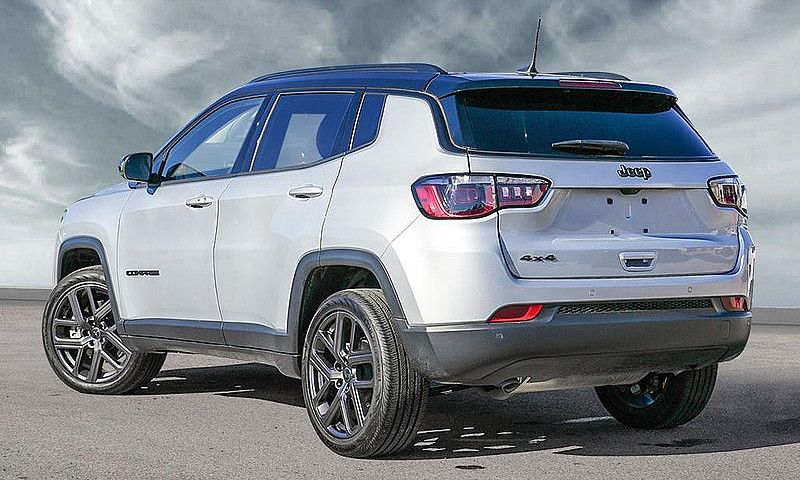 2026 Jeep Compass Li...