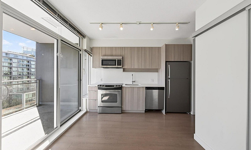 810 13308 Central Av...