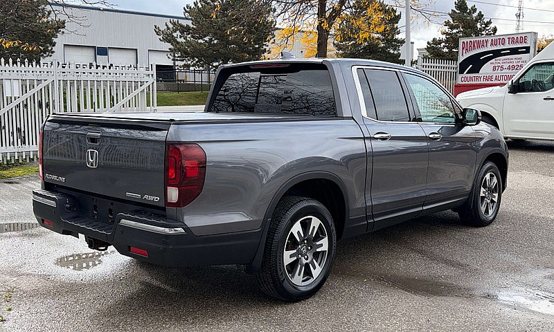 2017 Honda Ridgeline...