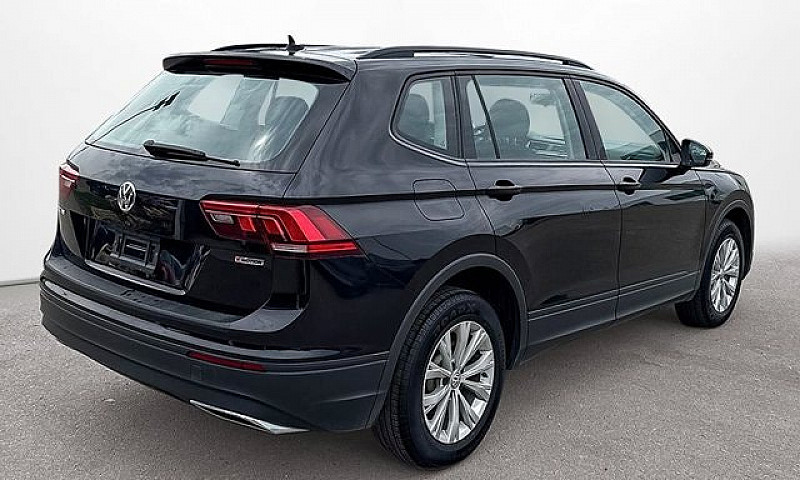 2021 Volkswagen Tigu...