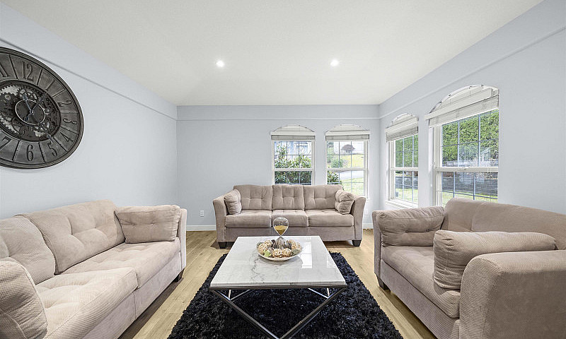 5089 219A Street Lan...