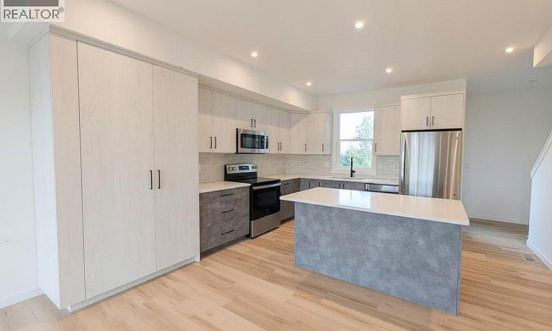 3602 Pleasant Valley...