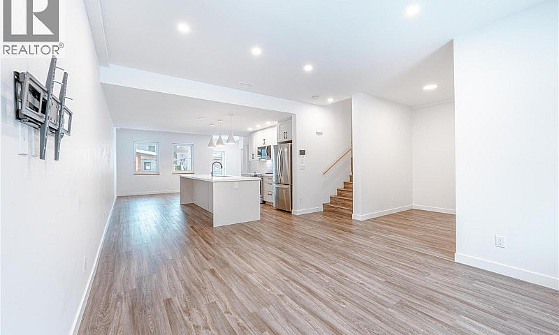 1039 Keystone Cresce...