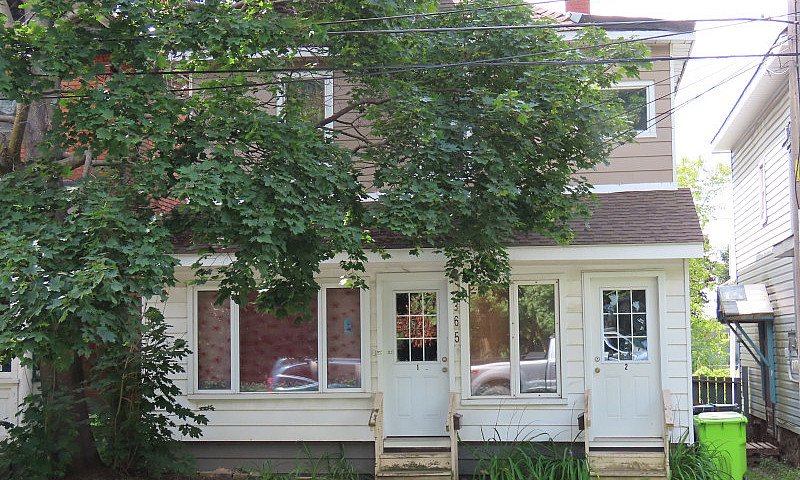 365 Wellington St. E...