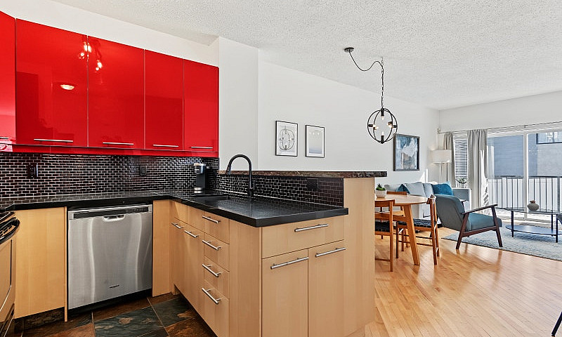 Modern 2 Storey 3 Be...